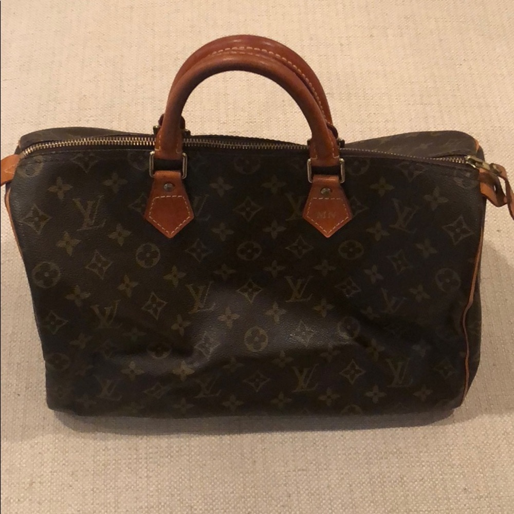 LOUIS VUITTON SPEEDY 35